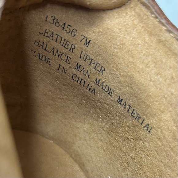 Twiggy London Western Style Booties Brown and Tan 2” Heel Ankle Boots Size 7 - Picture 9 of 13